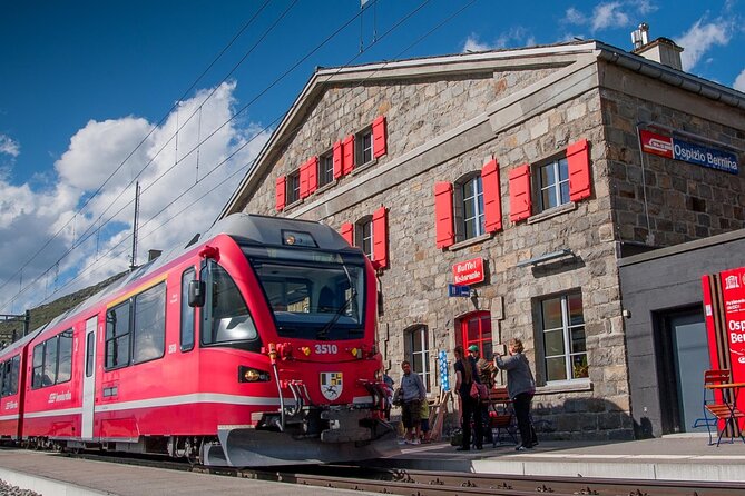 Bernina Red Train Experience by train from Lecco - Varenna - Weather, cancellations, and practical limits