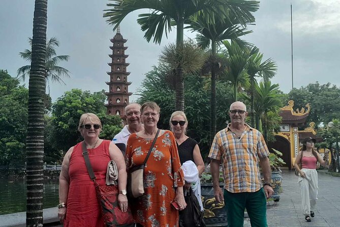 Best Hanoi Food Tour 7 Different Food Tasting Visit Train Street - Should you book it?