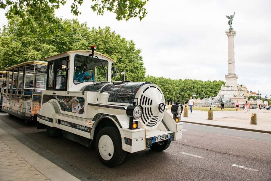 Bordeaux: Little Electric Train Tour - A gentle first look at Bordeaux