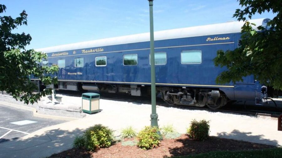 Bowling Green: Historic RailPark & Train Museum Entry & Tour - The 1911 L&N Presidential Car