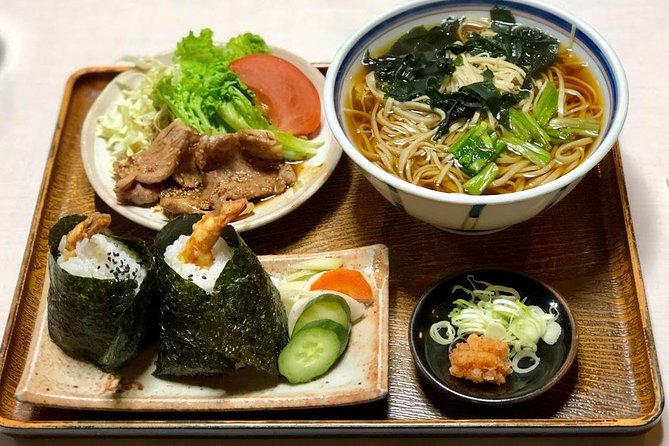 Bullet Train and Mt. Fuji Famous Food Tour - Group size and guide quality matter here