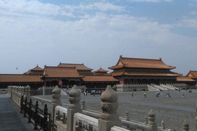 Bullet Train Private Tour: Beijing Tiananmen Square, Forbidden City & Great Wall - Entering the Forbidden City through Tiananmen Gate
