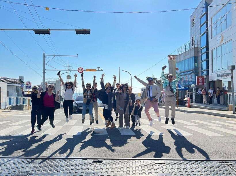 Busan: Full-Day City Tour with Taejongdae, Gamcheon & More - Haedong Yonggungsa, a temple above the sea
