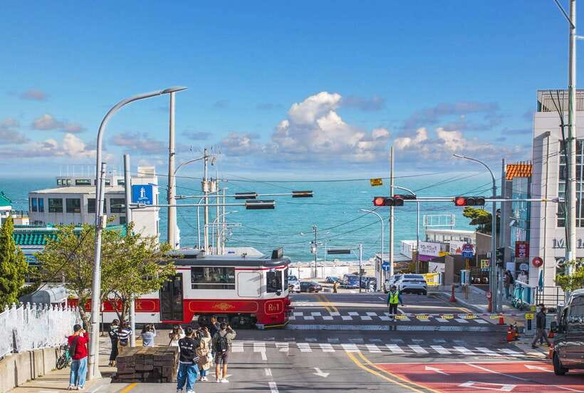 Busan: Full-Day City Tour with Taejongdae, Gamcheon & More - Timing, food, and the $51 value