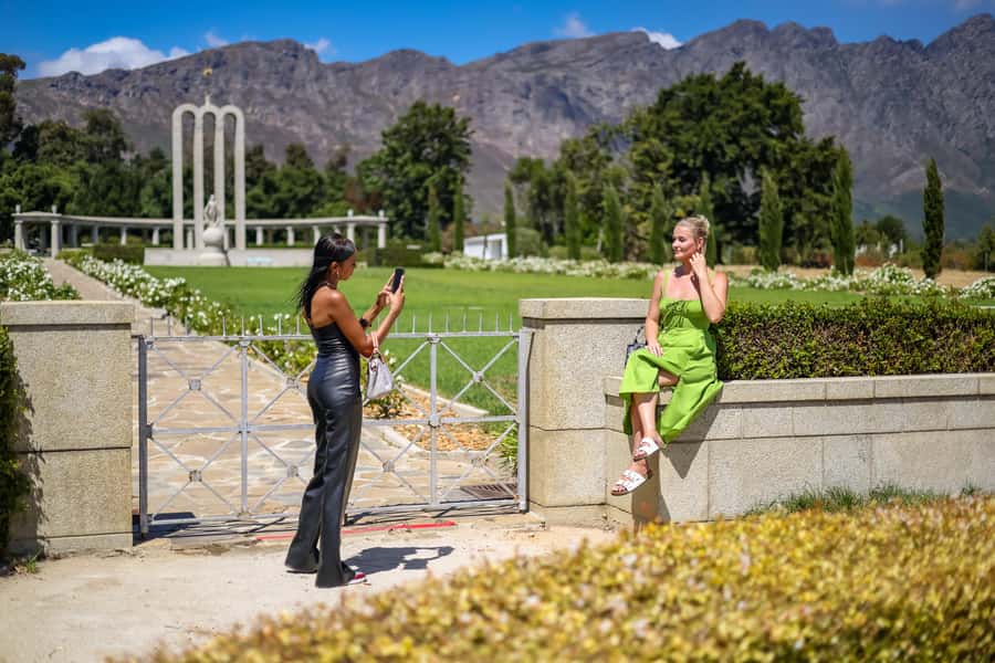 Cape Town: Full-Day Wine Tasting Tour with Wine Tram - How much wine will you taste?