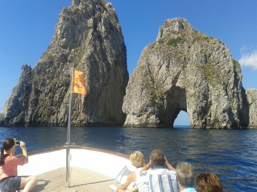 Capri: DIY Day Trip with Blue Grotto, Funicular & Lunch - The bus ride up to Anacapri