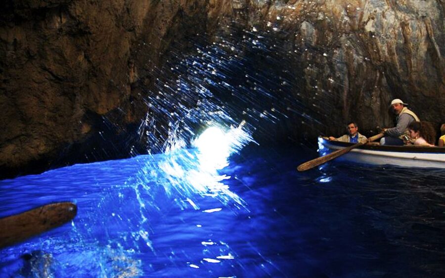 Capri: DIY Day Trip with Blue Grotto, Funicular & Lunch - How much freedom do you really get?