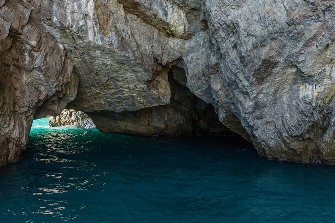 Capri Island Small Group Boat Tour from Rome by Train - Key points to know before booking