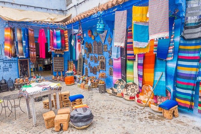 Chefchaouen Day trip by High-Speed Train from Casablanca - Arriving at Plaza Uta el-Hammam