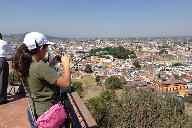 Cholula Magical Twon on a Traditional Tram from Puebla - The guide question: audio narration or live help?