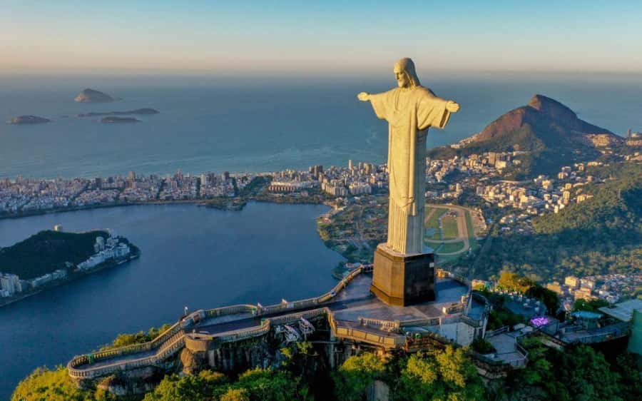 Christ the Redeemer Entry Ticket by Corcovado Train - Food, Heat, and Small Practical Problems