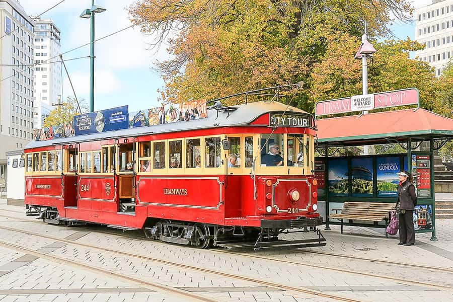 Christchurch Gondola and Tram City Tour Combo - The best tram stops for a self-guided day