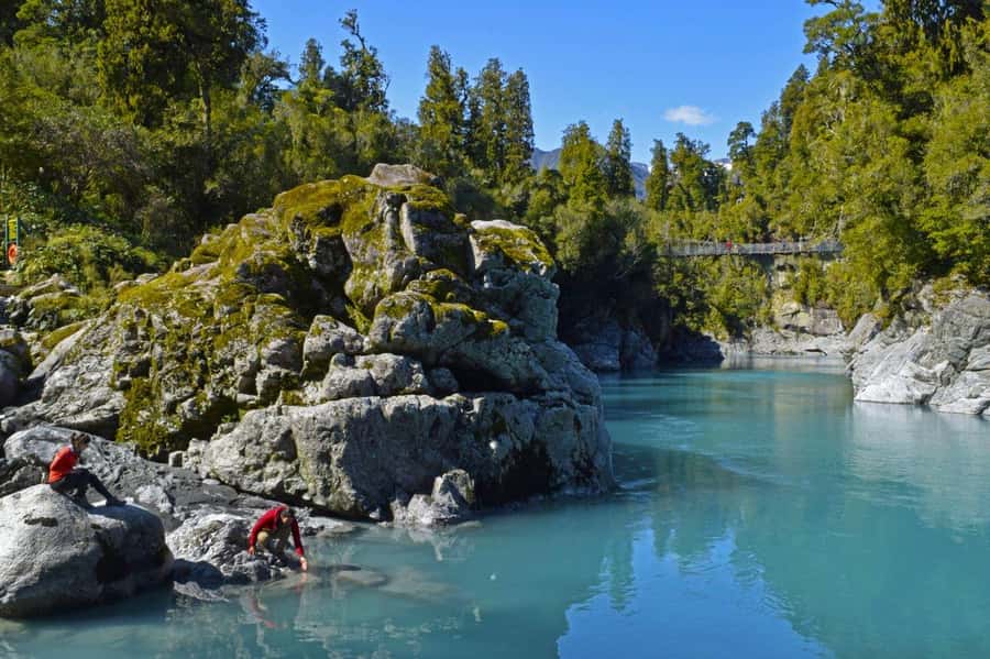 Christchurch to Franz Josef 1 Way Tour inc TranzAlpine Train - Starting in Christchurch with 18 pickup choices