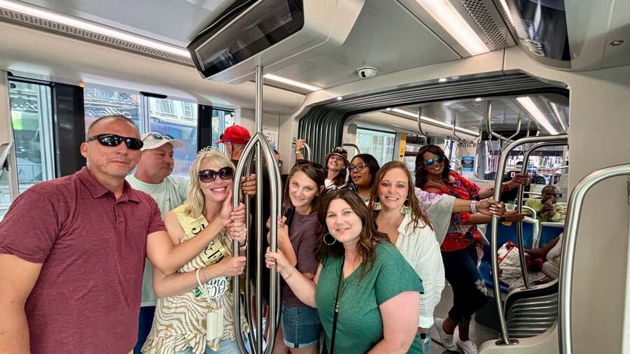 Cincinnati: City Highlights and Food Tour by Streetcar - What your guide adds to the route