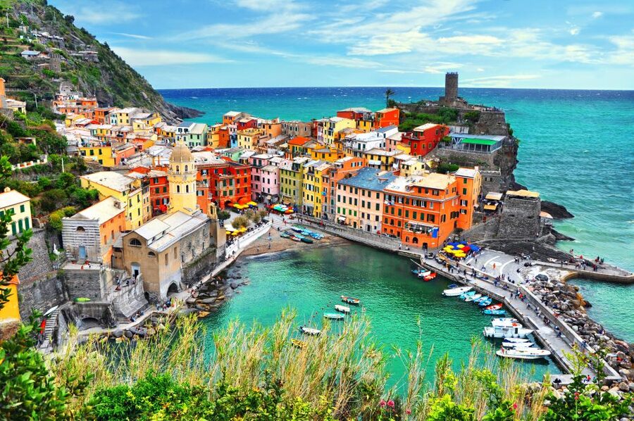 Cinque Terre Tour and Limoncino by Train from La Spezia - Why the train makes sense in Cinque Terre