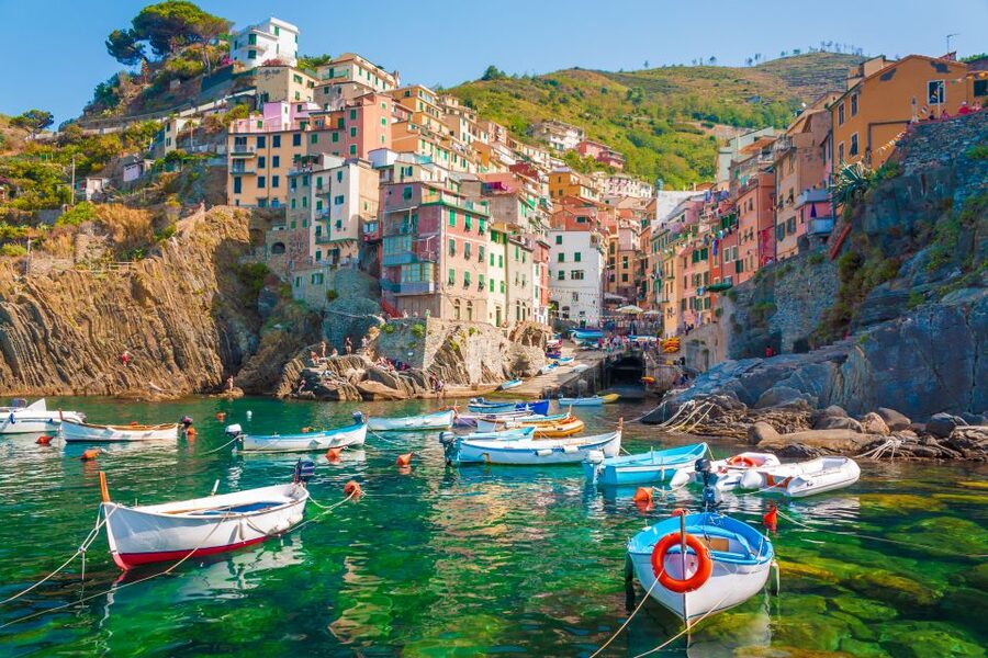 Cinque Terre Tour and Limoncino by Train from La Spezia - Monterosso adds limoncino and more room to wander