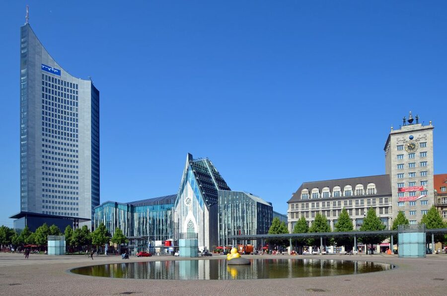City tour on foot, by S-Bahn and tram - Who should book this Leipzig route?