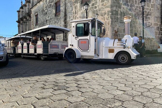 Colonial Zone Train 45 minutes of history and culture in Santo Domingo - The best use of your 45 minutes