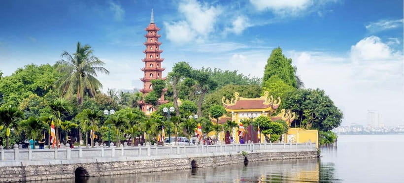 Combo Full-day Hanoi: Incense Village-City Tour-Train Street - Hanoi lunch with four local specialties