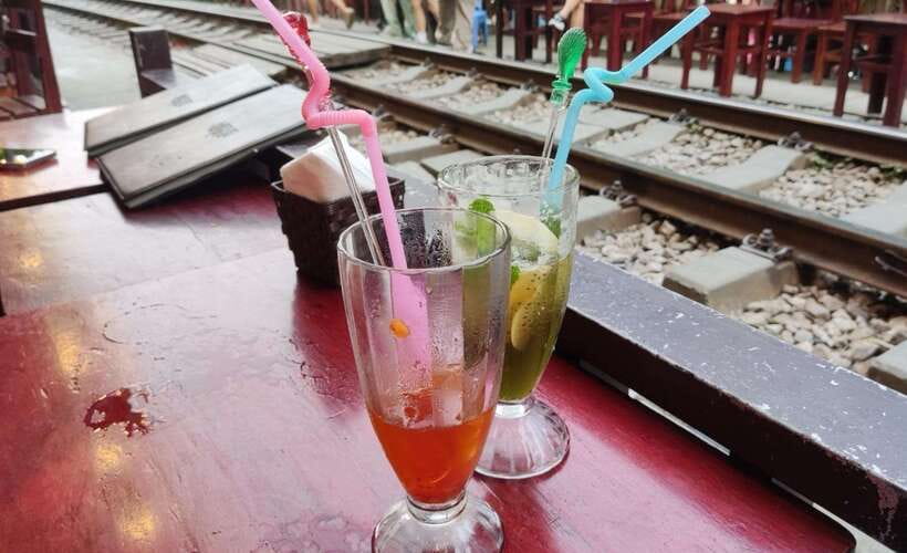 Craving in Hanoi: Gastronomic tour with Train Street - Key points at a glance