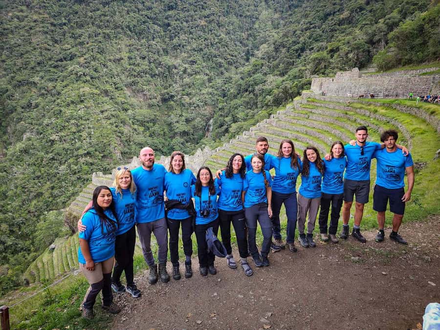 Cusco: Machu Picchu 2-Day Inca Trail with Panoramic Train - Fresh food on a demanding trail