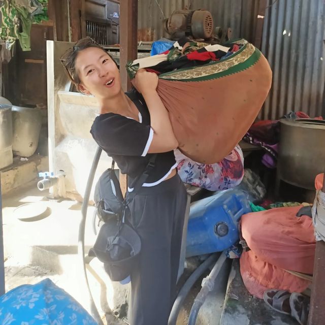 Dabbawaala Dhobi Ghat Dahravi slum With Local Train Ride - Should you book the Dabbawala, Dhobi Ghat, and Dharavi tour?