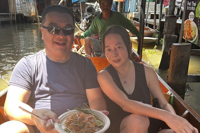 Damnoen Saduak Floating Market & Maeklong Railway From Bangkok - What to expect at Damnoen Saduak