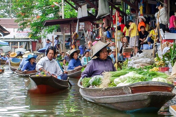 Damnoen Saduak Floating Market & Maeklong Train Market Tour - The six-hour schedule and the road time