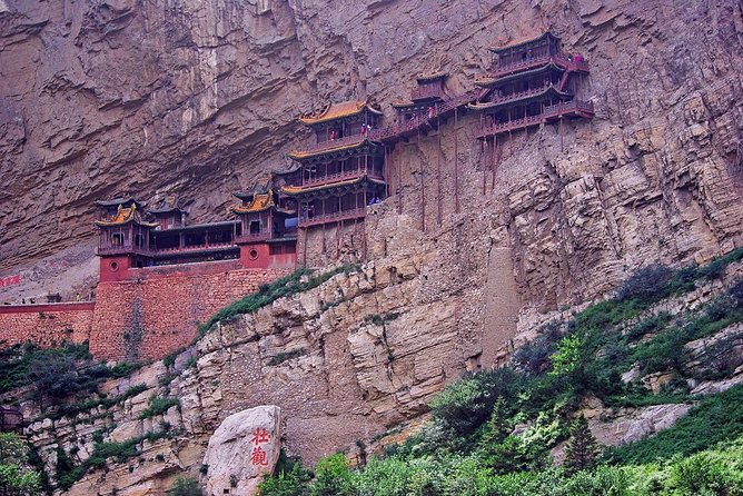 Datong Yungang Grottoes and Hanging Monastery 1-day from Beijing by Train - The Hanging Monastery and its cliffside setting