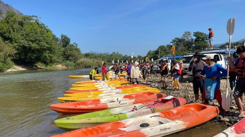 Day Trip Vientiane - VangVieng by Express Train - Arriving in Vang Vieng by tuk-tuk