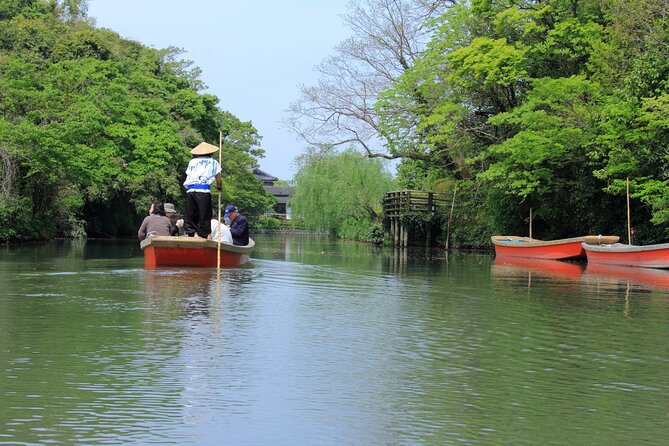 Dazaifu and Yanagawa Canal Cruise Private Guide Day Tour by Train - What the private guide adds to the day