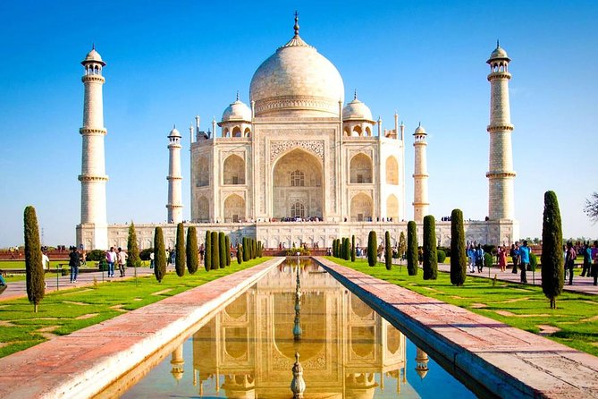 Delhi-Agra-Delhi One Day Trip By India's Superfast Train - The Taj Mahal gets the main share of your time