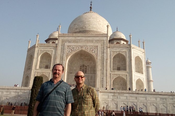Delhi to Agra Taj Mahal Private Day Trip by Superfast Train - The evening train back to Delhi