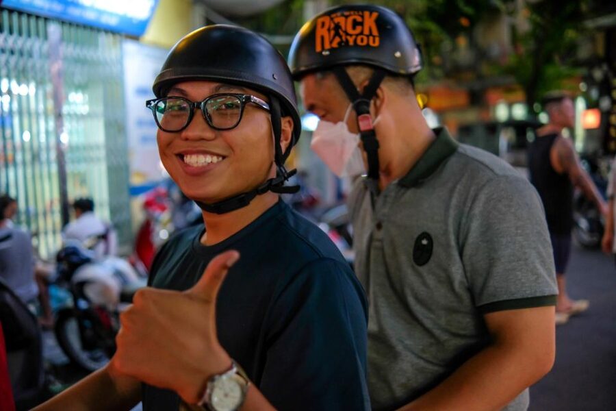 Discover Hanoi Train Street and Treasure on a Motorbike Tour - Long Bien Bridge and the best photo pause