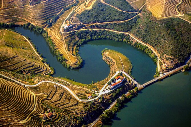Douro Experience - Boat and Train Ride - Lunch and Wine Tasting - All Included - Pinhão, the short train ride, and Tua
