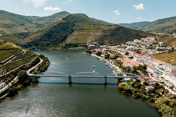 Douro Experience - Boat and Train Ride - Lunch and Wine Tasting - All Included - Who should book this Douro experience