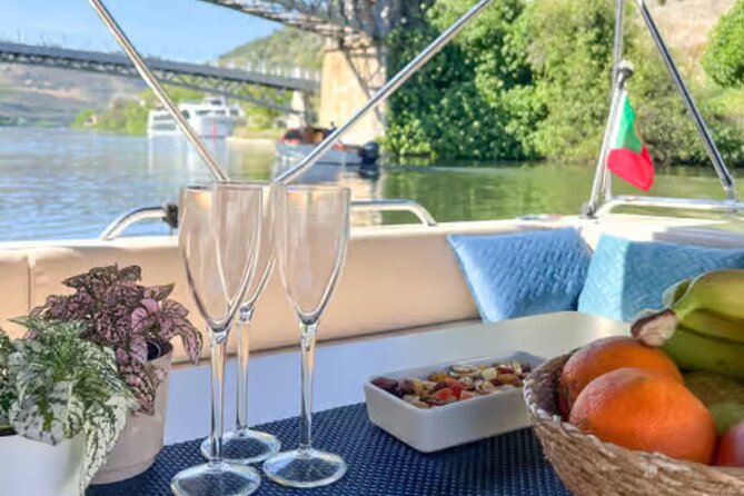 Douro River Cruise from Pinhão with Scenic Train Return - Practical advice for a smoother morning