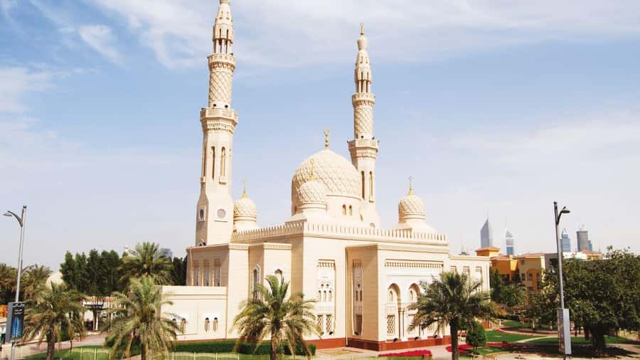 Dubai Full-Day Tour: Mosque, Souks, Burj Khalifa photo stop - Al Fahidi and the Abra crossing show another Dubai
