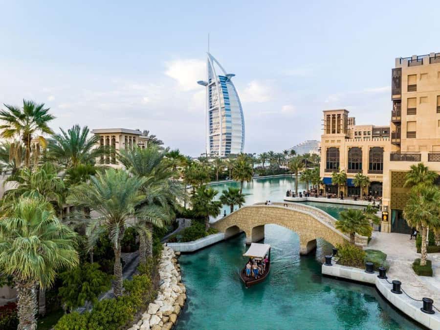 Dubai Modern Tour: Souq Madinat, Marina, Burj Khalifa stop - Who should choose this afternoon tour?