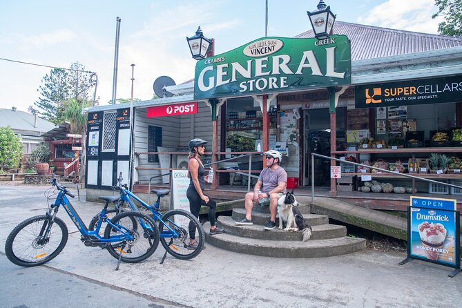 E-Bike Hire: Northern Rivers Rail Trail, Trail Side Hire - Food, animals, gelato, and local stops
