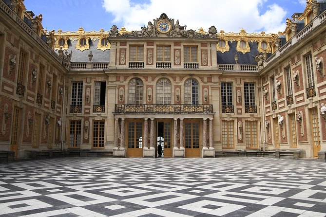 Excursion to Versailles by train with entrance to the Palace and Gardens - Entering the Palace and finding the Hall of Mirrors