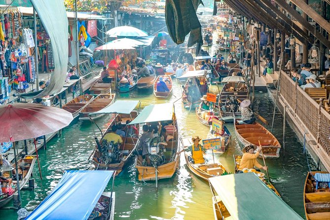 Floating Market & Railway Market Bangkok - Shopping, food, and the limits of the market stop