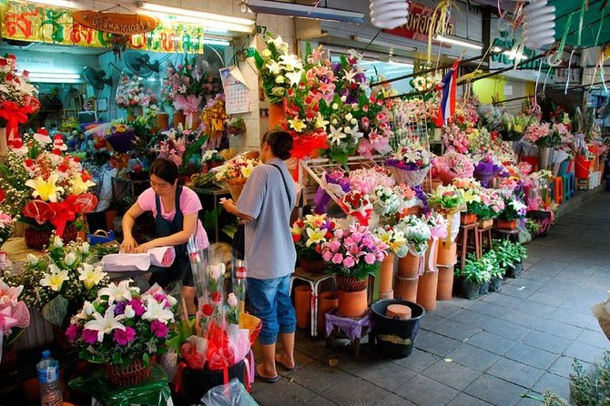 Floating Market - Train Market - Flower Market and China Town - Rural roads and coconut sugar on the way to Damnoen Saduak