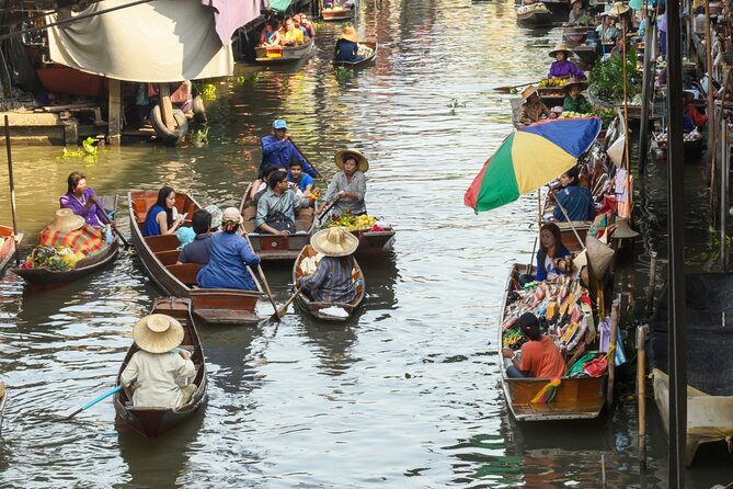 Floating Market with Great Pagoda Temple and Wat Sam Phran - Wat Phra Pathom Chedi and the Great Pagoda