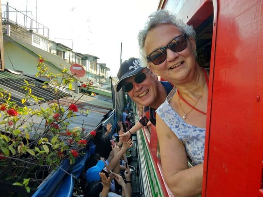 Floating & Railway markets (multi-language) - A private route through Ratchaburi