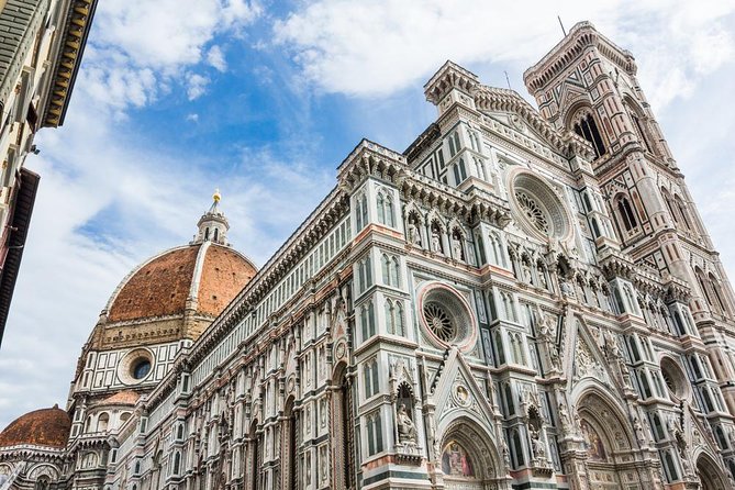 Florence Day Trip from Rome by Fast Train with Uffizi & Accademia - Piazza della Signoria sets the scene