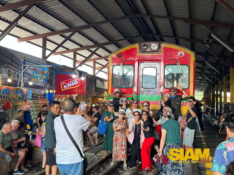 From Bangkok:Damnoen Floating Market and Railway Market Tour - Key points to know before booking