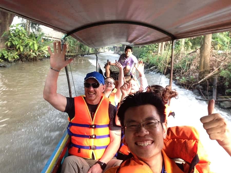 From Bangkok: Floating & Railway Markets Tour & Coconut Farm - Key points to know before booking
