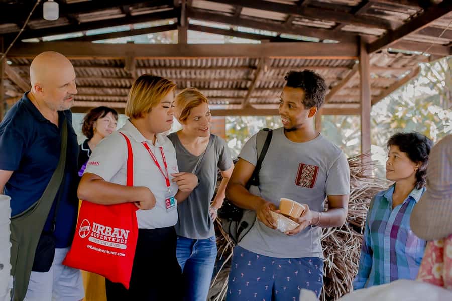 From Bangkok: Private Railway and Floating Market Tour - What the private format changes