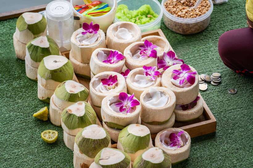 From Bangkok: Railway & Damnoen Saduak Floating Market Tour - Why these two markets make a strong Bangkok side trip